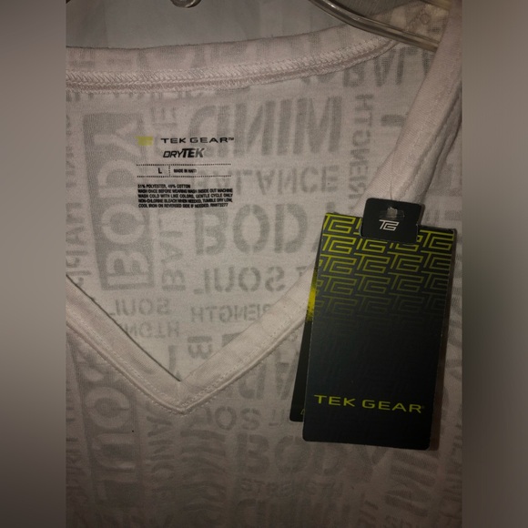 Tek Gear burn out Yoga tee-shirt white short sleeves NWT size Large - Picture 9 of 9